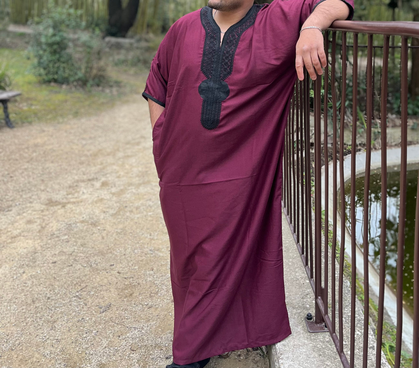 Abaya Bordeaux